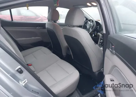 2017 Hyundai Elantra Se z USA, uszkodzony, nr VIN 5NPD84LF2HH182543